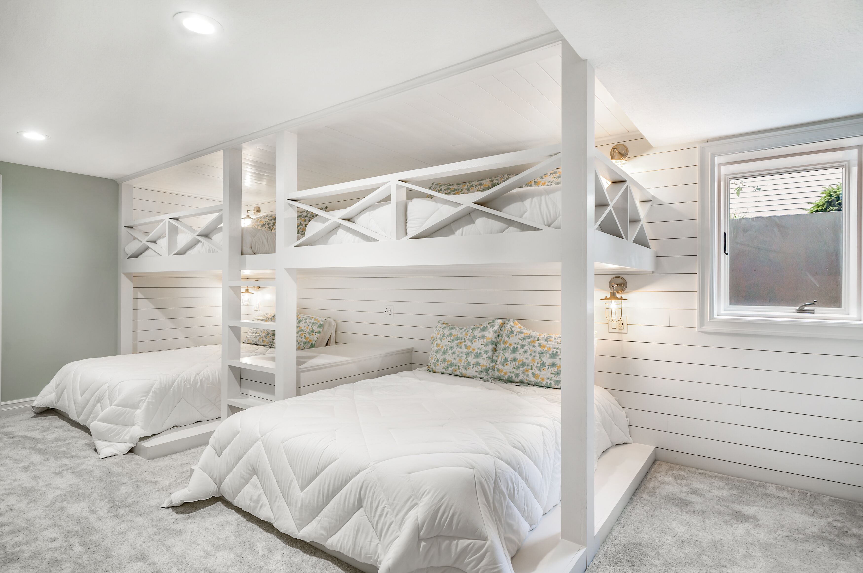 4 chambres, fer et planche à repasser, Wi-Fi gratuit, draps fournis