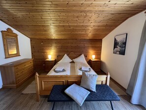 4 bedrooms, travel cot, free WiFi - Wonderful private villa for 9 guests with WIFI, TV, terrace, pets allowed and panoramic view (Bischofshofen)