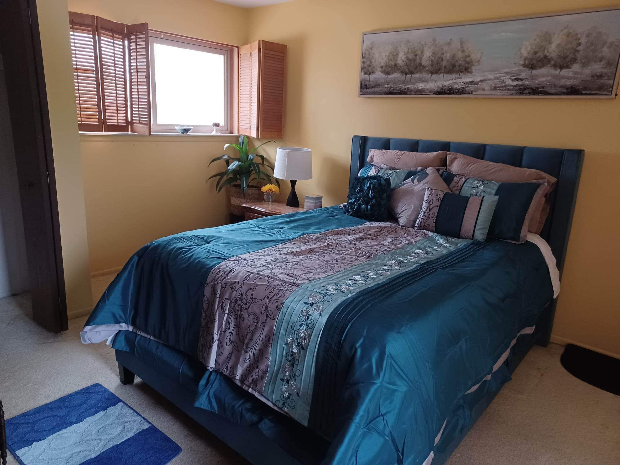 Location, Location, Location A truly unique offering, Five minutes from Downtown