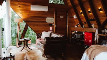 Cabane Deluxe | Décoration personnalisée, ameublement personnalisé, Wi-Fi gratuit