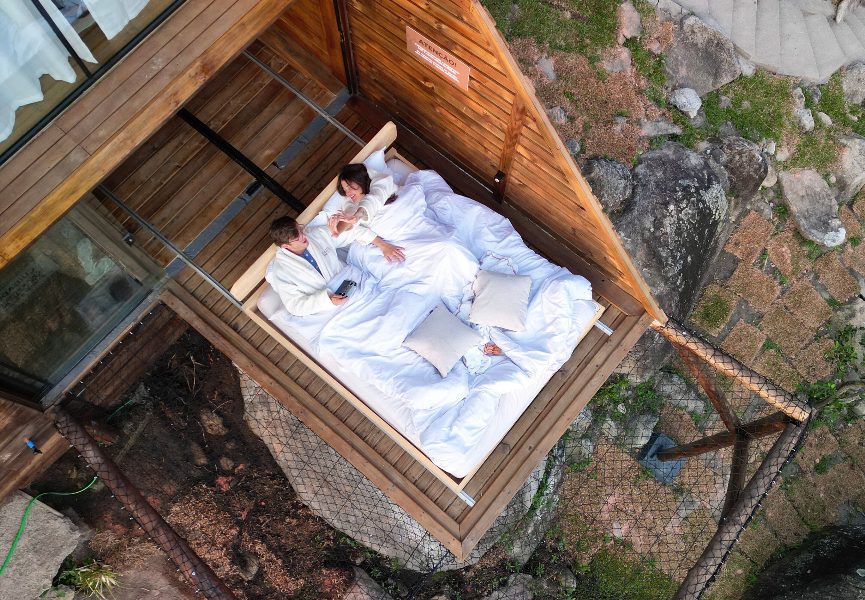 Luxury Cabin | Individually decorated, individually furnished, free WiFi, bed sheets
