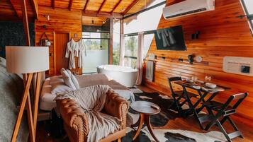 Premium Cabin | Individually decorated, individually furnished, free WiFi, bed sheets