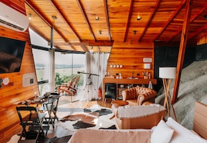 Premium Cabin | Private spa tub