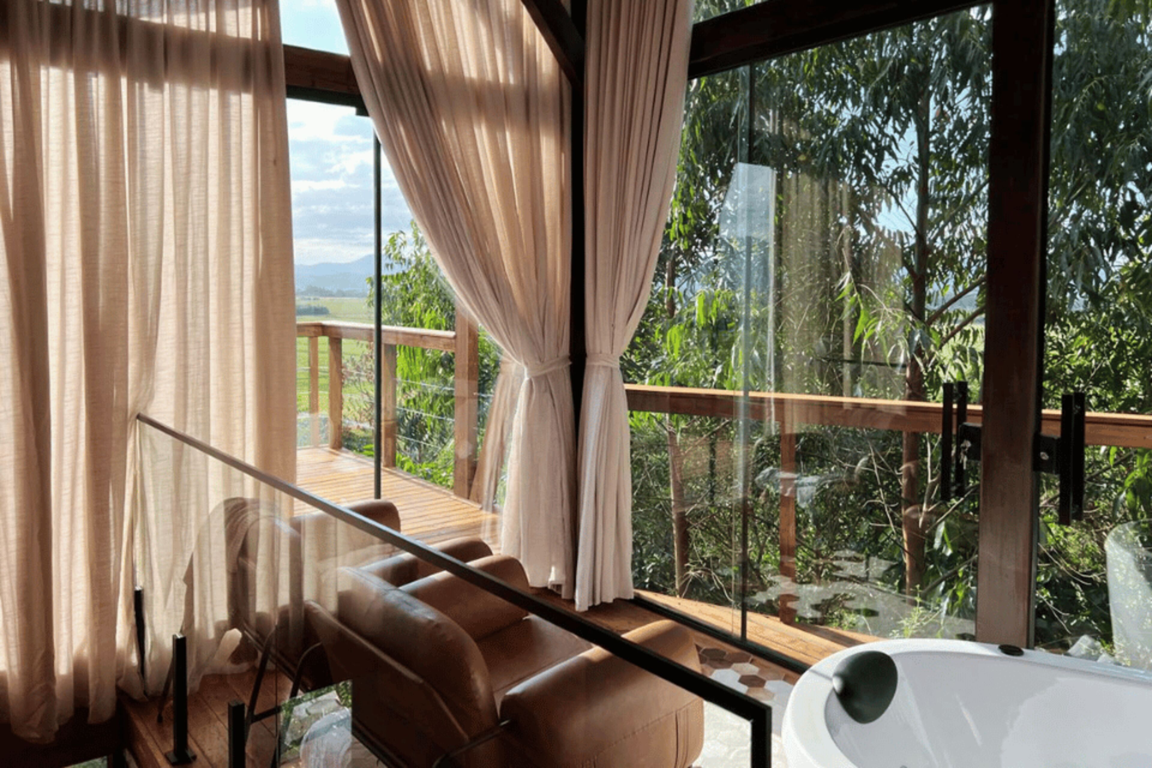 Elite Cabin