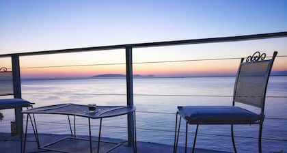 Stunning Glamping experiece in Heraklion