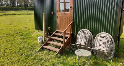 Glamping in Wiltshire the Green Knoll is a charm