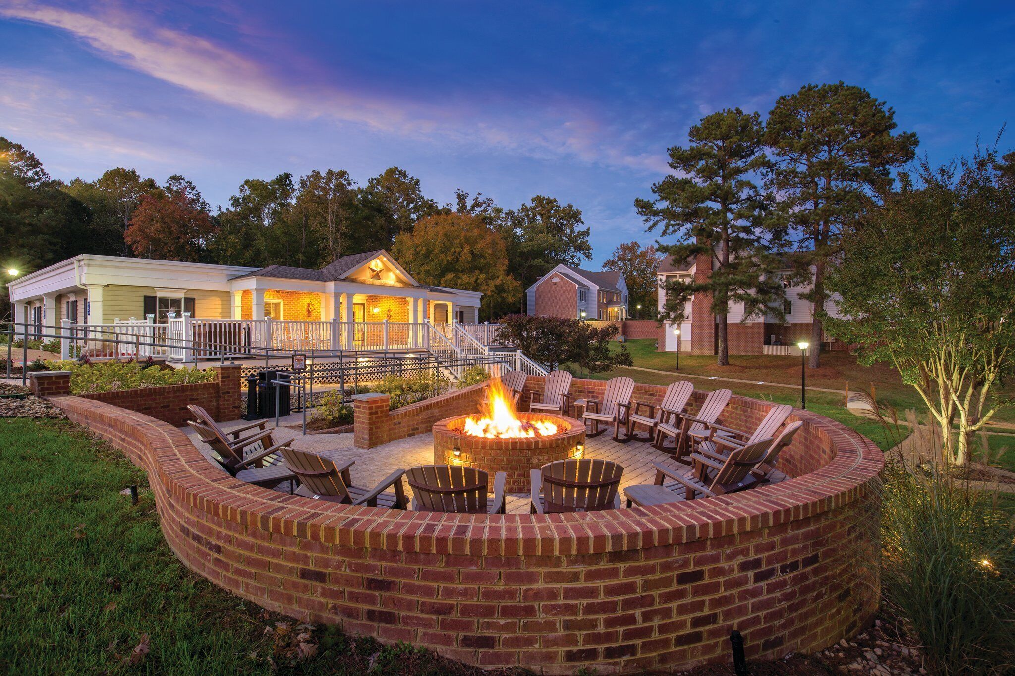 2BR\/2BA Lockoff Condo Close to Colonial Williamsburg, Busch Gardens, Shopping