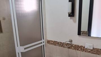 Superior Room | Bathroom