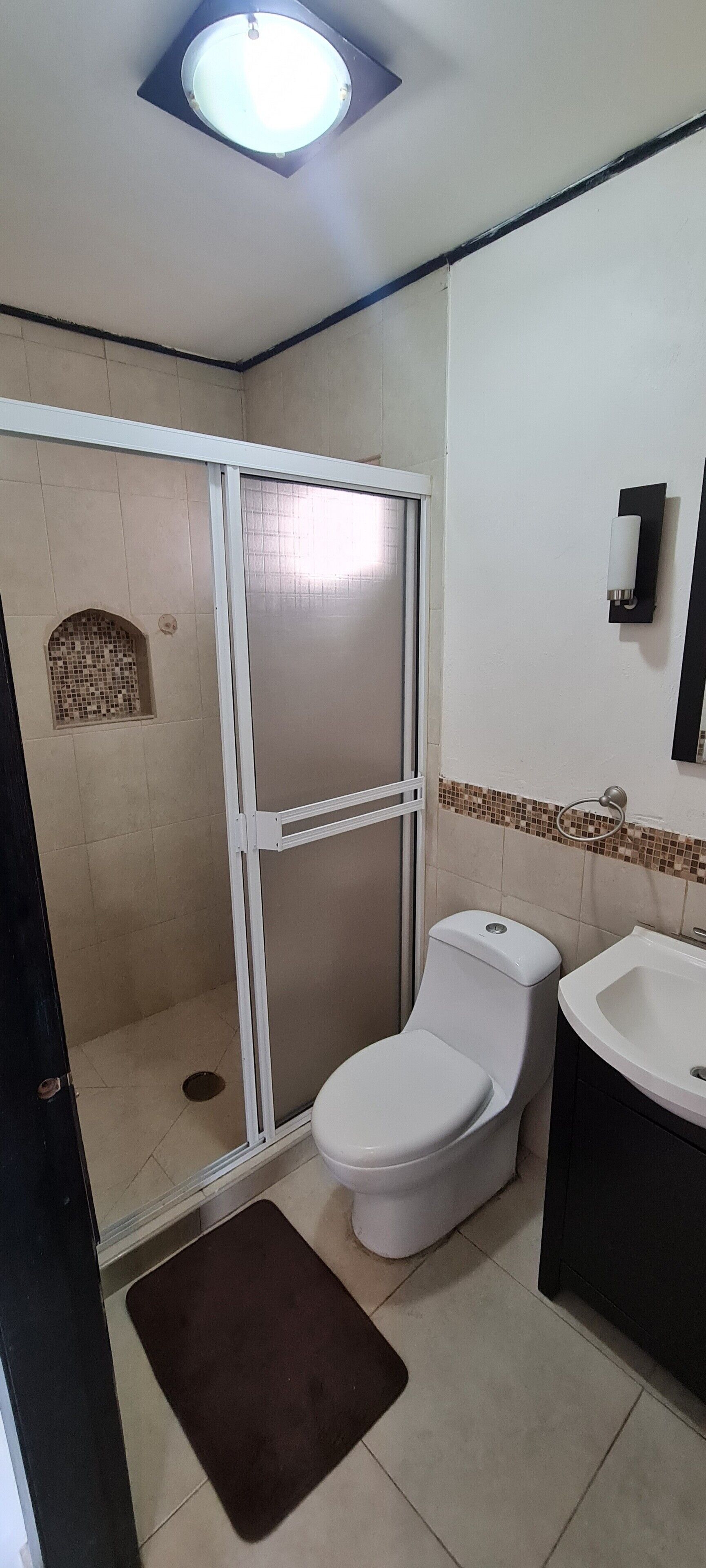 Habitación básica doble | Baño