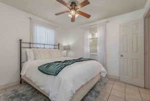 1 bedroom, WiFi, bed sheets