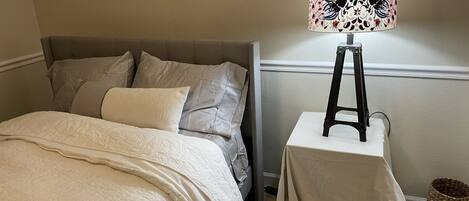 2 habitaciones, escritorio, wifi gratis y ropa de cama