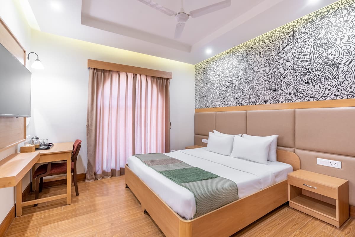Ropa de cama de alta calidad, escritorio, wifi gratis y ropa de cama