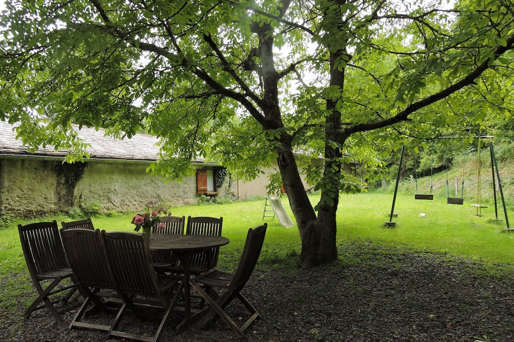 A miller's house in the quiet countryside for 2 people, pets welcome