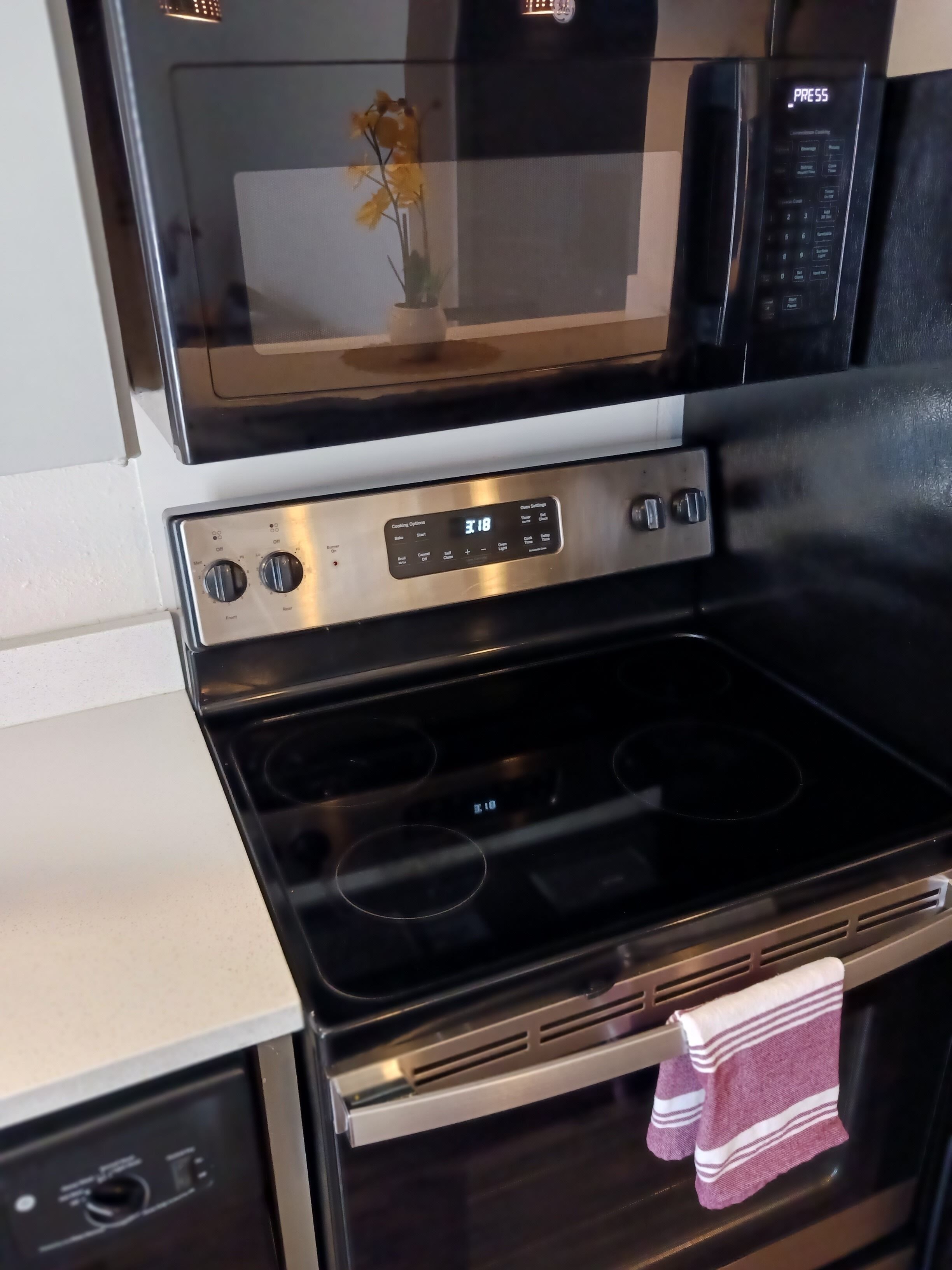 Beautiful Townhouse 2BED Very kozy Downtown Dallas