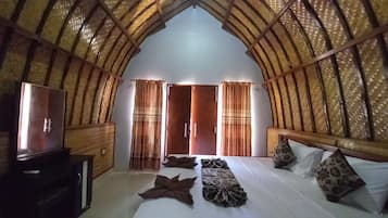 傳統雙人房單人入住 | 書桌、免費 Wi-Fi