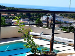 屋外プール、温水プール