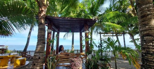 Front Beach Cottages Rental Breakfast included