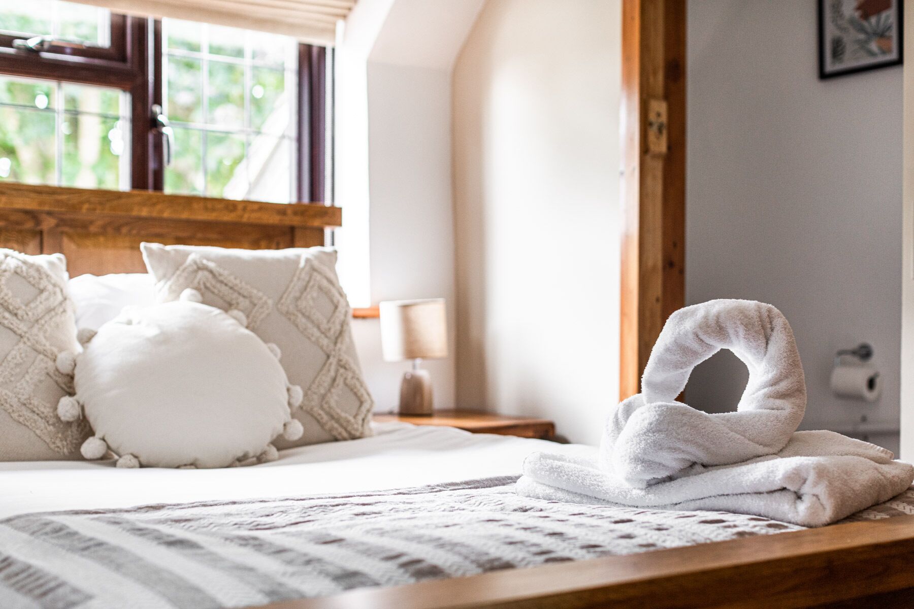 6 makuuhuonetta, Wi-Fi, vuodevaatteet