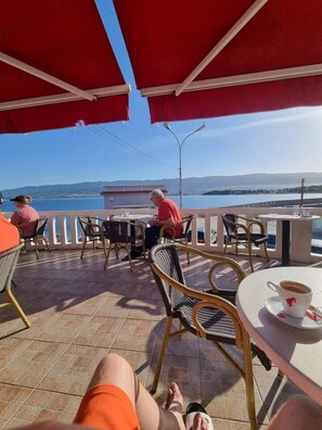 Appartement, 2 grands lits | Balcon