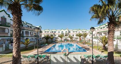 Luxury Apt King Size, 300mb Wifi & Free Coffee Bar