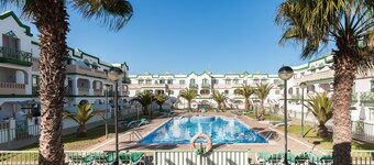 Luxury Apt King Size, 300mb Wifi & Free Coffee Bar