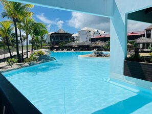Outdoor pool - Kaz ananas passion (Saint-François)
