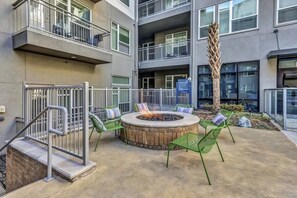 Photo non classée, 3 sur 32, bouton