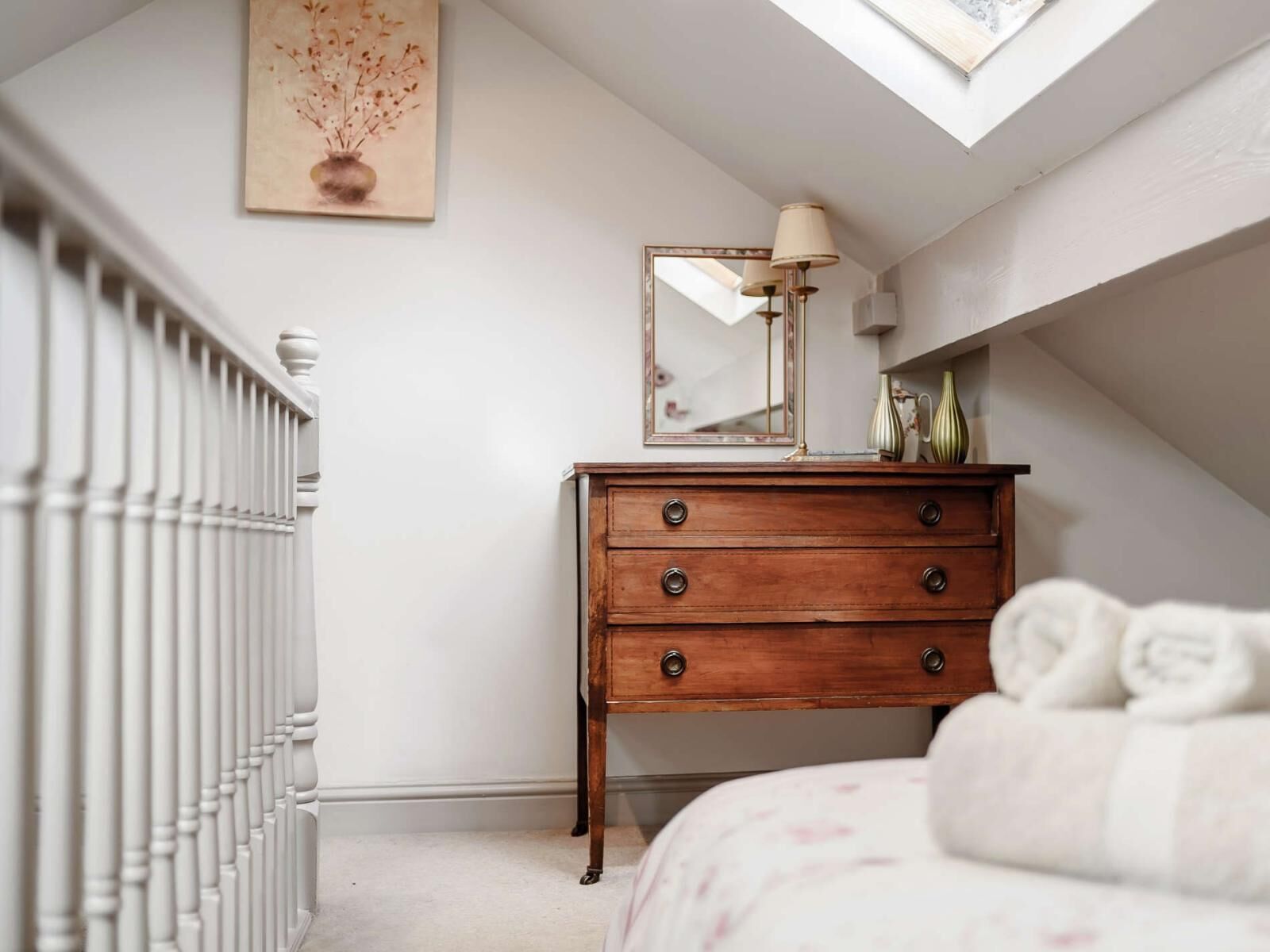 Beautiful Georgian Cottage Nestling In The Hills Overlooking Bakewell