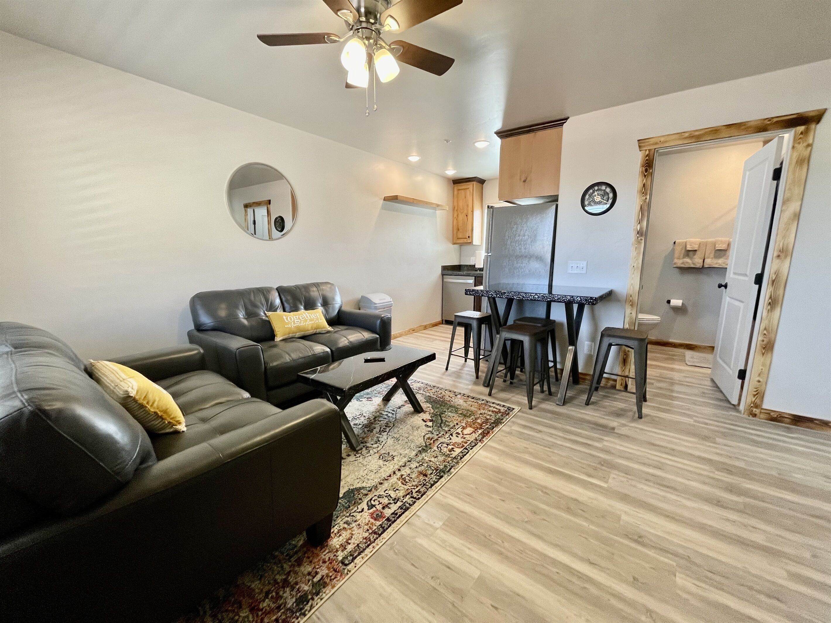 #10 Walking distance to Hidden Valley, Dog Friendly w/garage