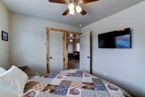 2 chambres, fer et planche à repasser, Wi-Fi, literie fournie
