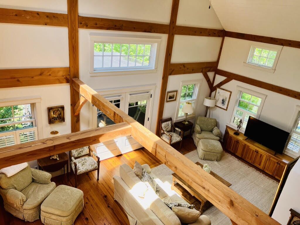 Lovely Chilmark home on Abel's Hill with private beach, pond, tennis, and trails