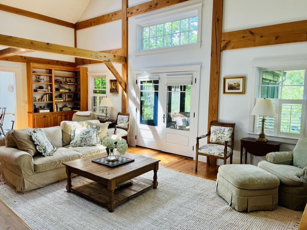 Lovely Chilmark home on Abel's Hill with private beach, pond, tennis, and trails