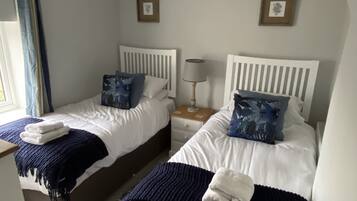 6 bedrooms, iron/ironing board, travel cot, free WiFi