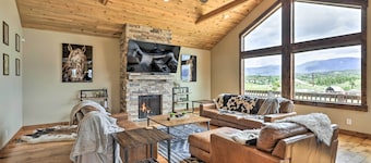 Game Room & Hot Tub: Luxe Grand Lake Retreat!