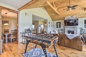 Games room - Game Room & Hot Tub: Luxe Grand Lake Retreat! (Grand Lake)