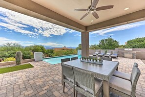 Outdoor dining - Panoramic Mtn Views! Desert Home in Fountain Hills (Fountain Hills)