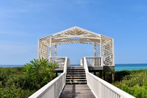 Property grounds - Directly Across From Pool in Seaside, FL! Quick Walk to the Beach, + 2 Bikes! (Santa Rosa Beach Fl)