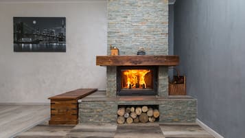 Villa, Multiple Beds | Interior