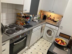 Private kitchen - Double room in great location (LONDON)