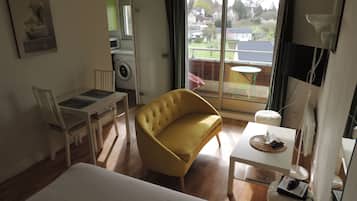 1 slaapkamer, een strijkplank/strijkijzer, gratis wifi, beddengoed