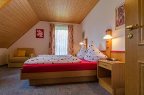 2 habitaciones, escritorio, cuna de viaje y wifi gratis 