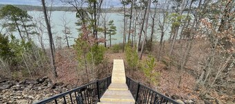 Gorgeous Views Spacious Lakefront Multifamily Fun 