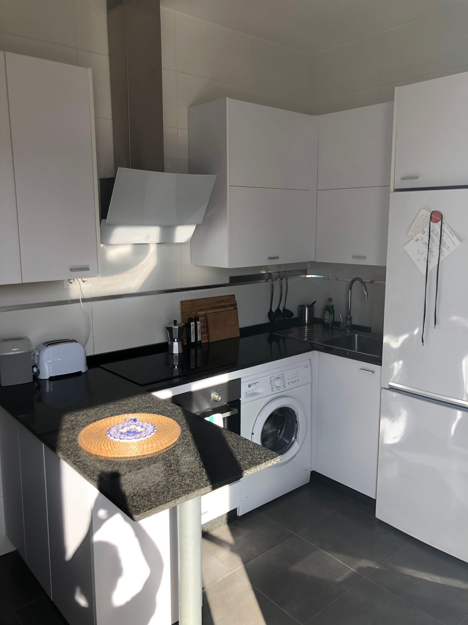 Bright apartment in front of the sea