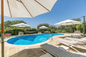 Outdoor pool - Villa in Mouans Sartoux town center on 30000m2 park (Mouans Sartoux)