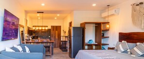 1 chambre, fer et planche à repasser, Wi-Fi gratuit, draps fournis