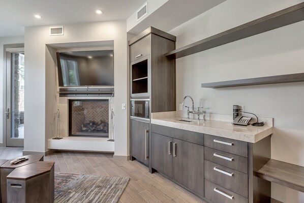 Interior - Junior Two Bedroom (2-Bedroom Apart-Hotel) by RedAwning (Park City)