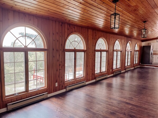 Interior - Spacious Family-friendly home along Seneca Lake (Starkey)