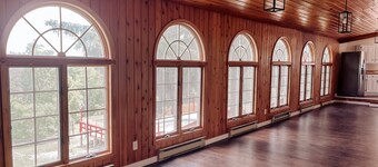 Spacious Family-friendly home along Seneca Lake