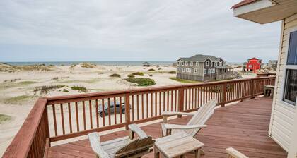 Corolla 4x4 beach cottage with phenomenal ocean views!