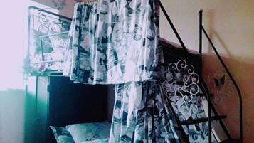 1 bedroom, free WiFi, bed sheets